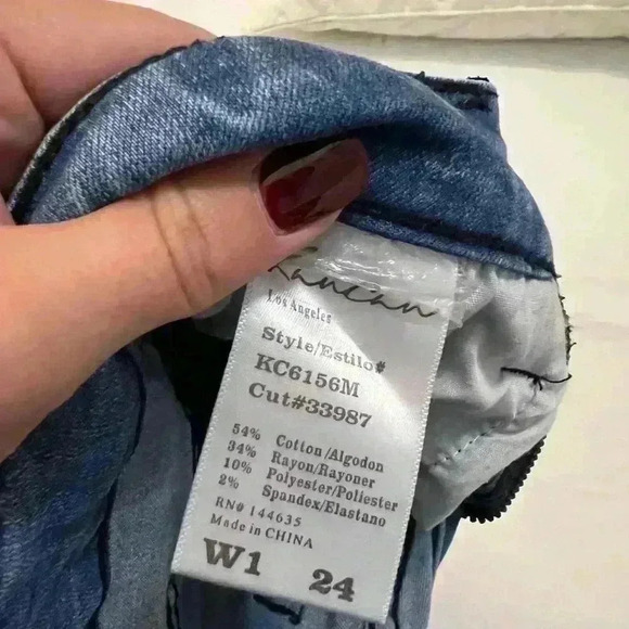 KanCan Distressed Light Stretchy Denim - Picture 2 of 4